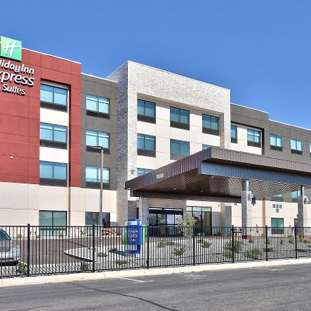 Holiday Inn Express & Suites - Albuquerque East, An Ihg Hotel Екстериор снимка